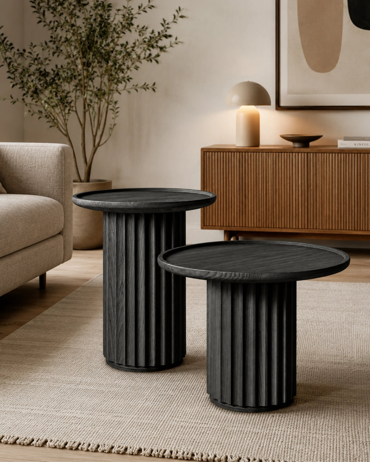 Veltris Obsidian Black Fluted Round Table