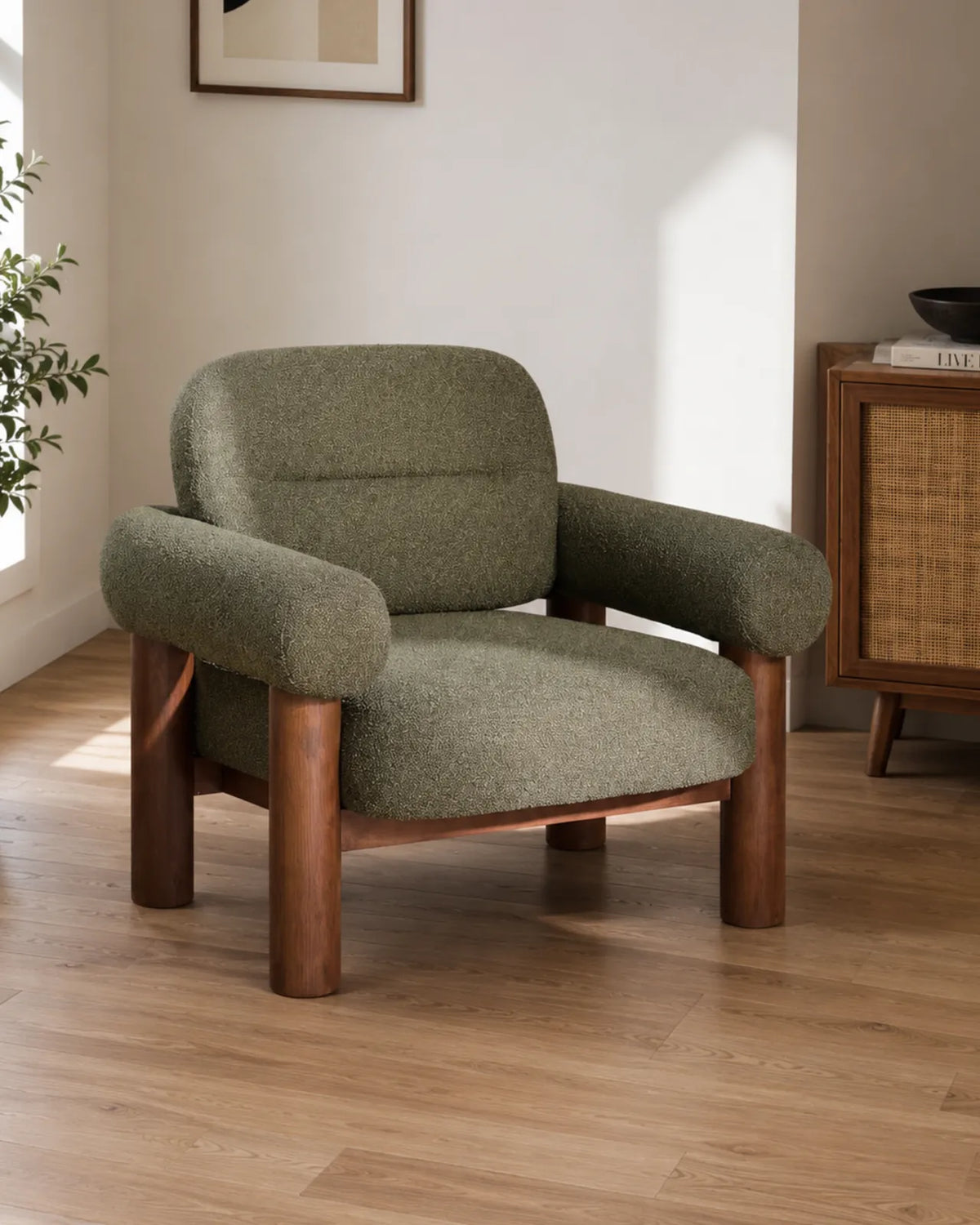 Viresto Moss Lounge Chair Oak Wood