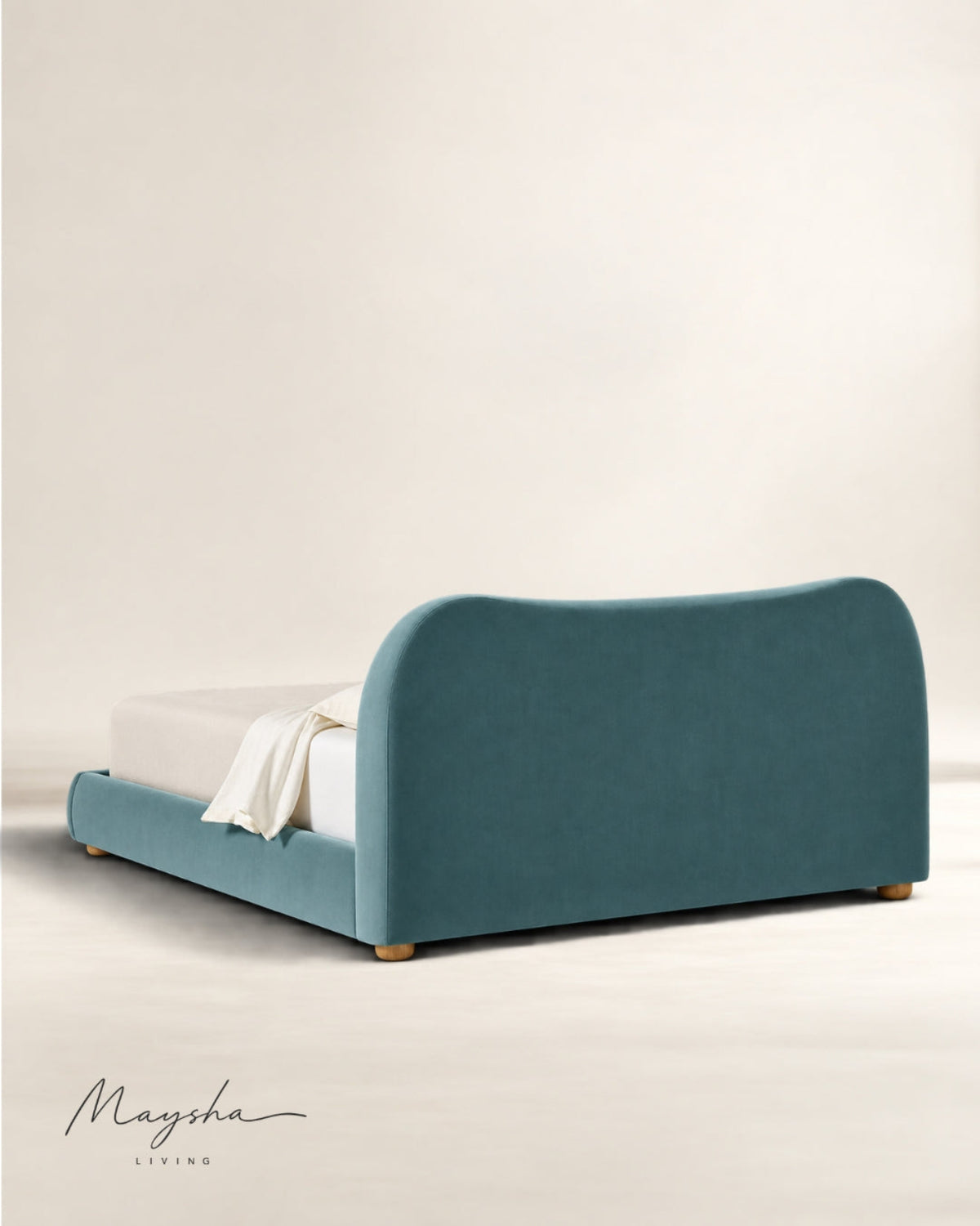 AVYELLE Curved Upholstered Camel-Back Tide Bed
