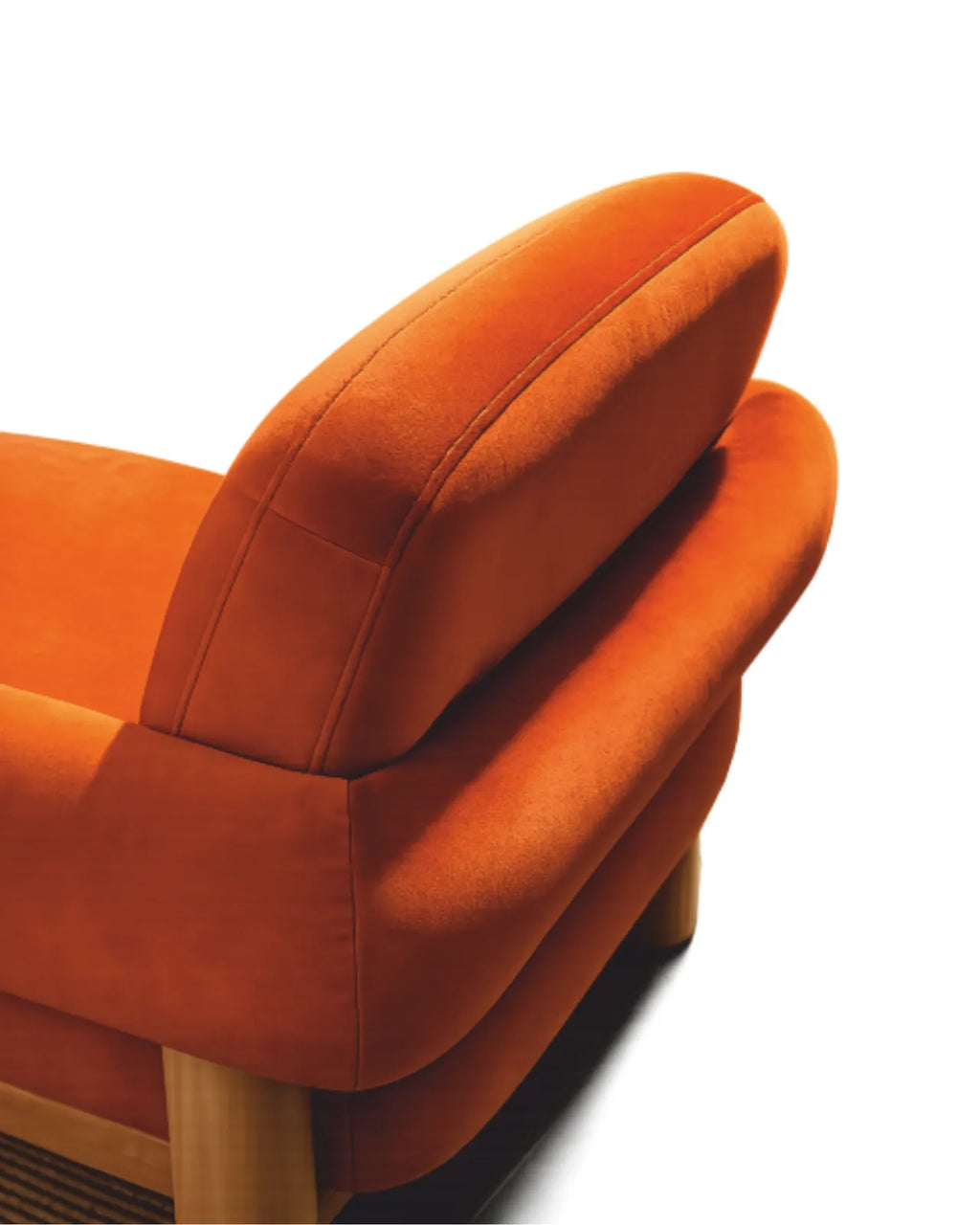 Viresto Terracotta Lounge Chair Oak Wood
