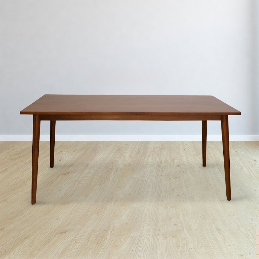 Nord Dining Table