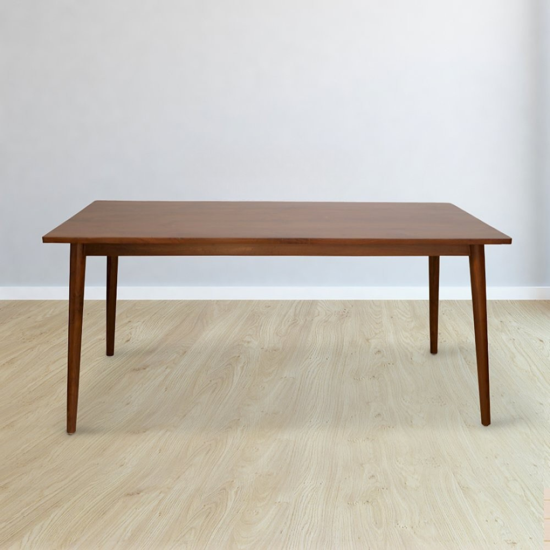Nord Dining Table